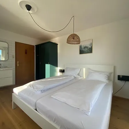 Seehaus * Bodman-Ludwigshafen