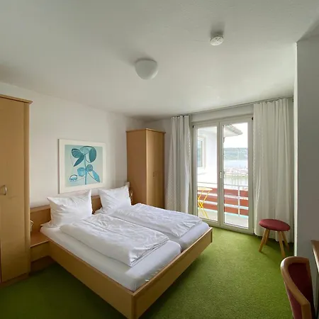 Seehaus Hotel *