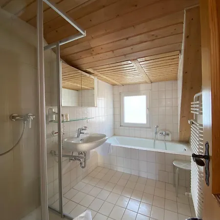 Seehaus Hotel *