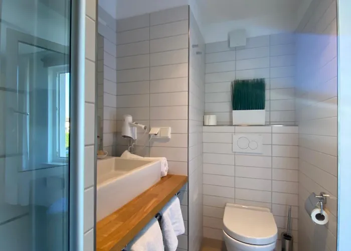 Seehaus * Bodman-Ludwigshafen